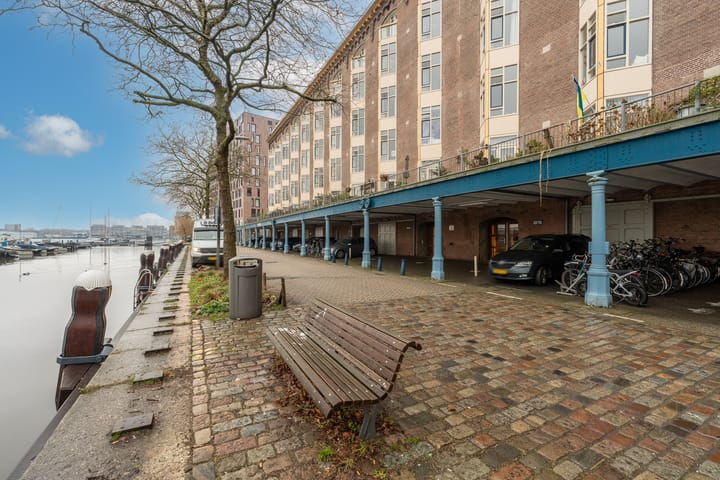 Foto 45 van Zeeburgerkade 826