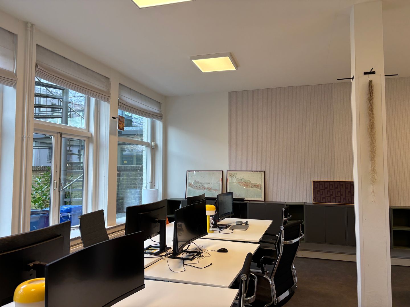 View photo 2 of Maliebaan 77-A