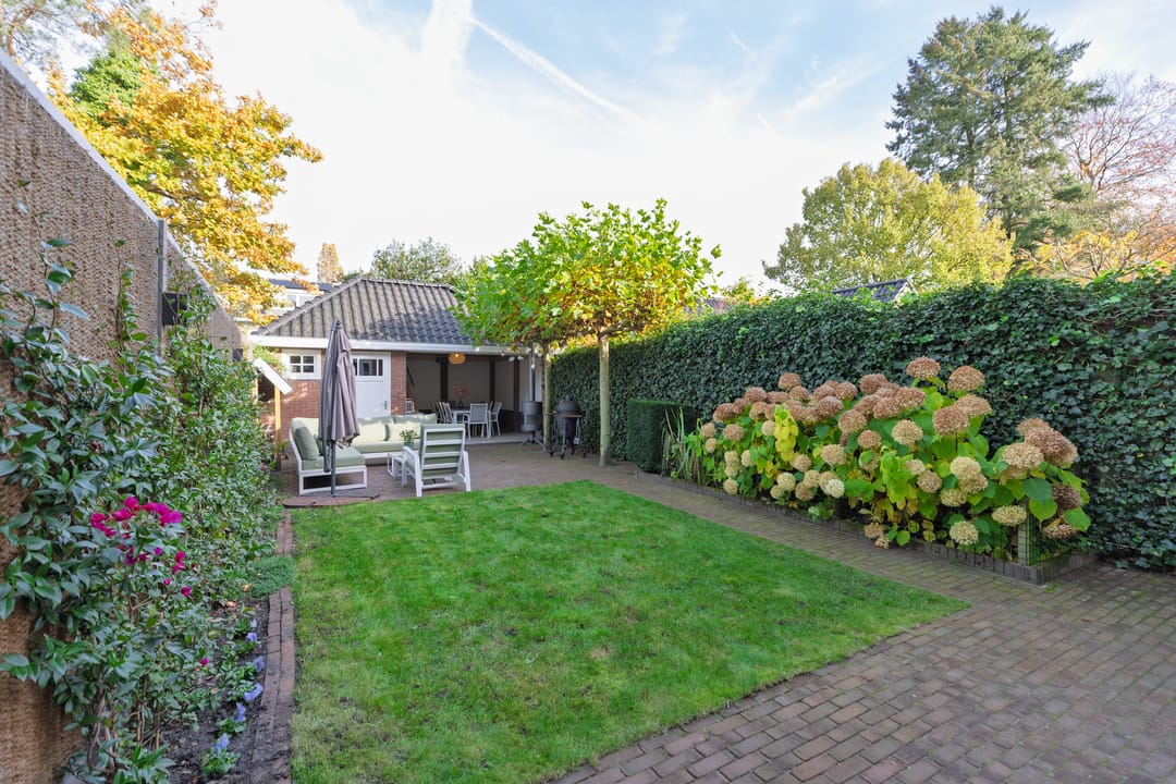 Photo 52 of Irisstraat 11