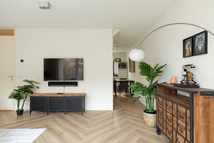 Foto 8 van Dominee Versteegtstraat 12