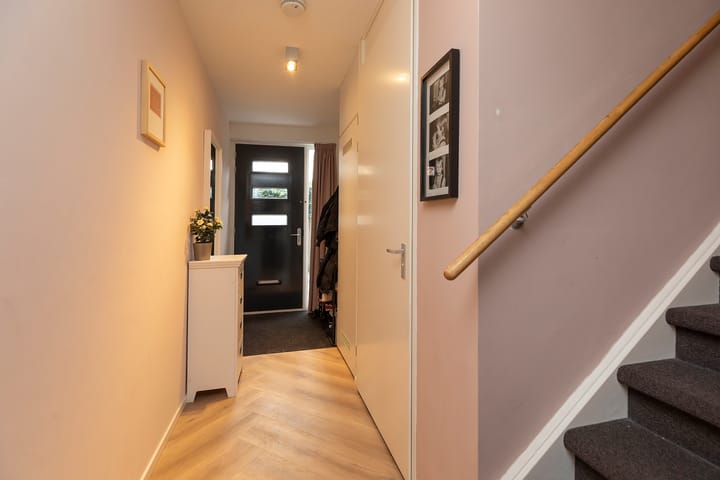 Foto 12 van Dominee Versteegtstraat 12