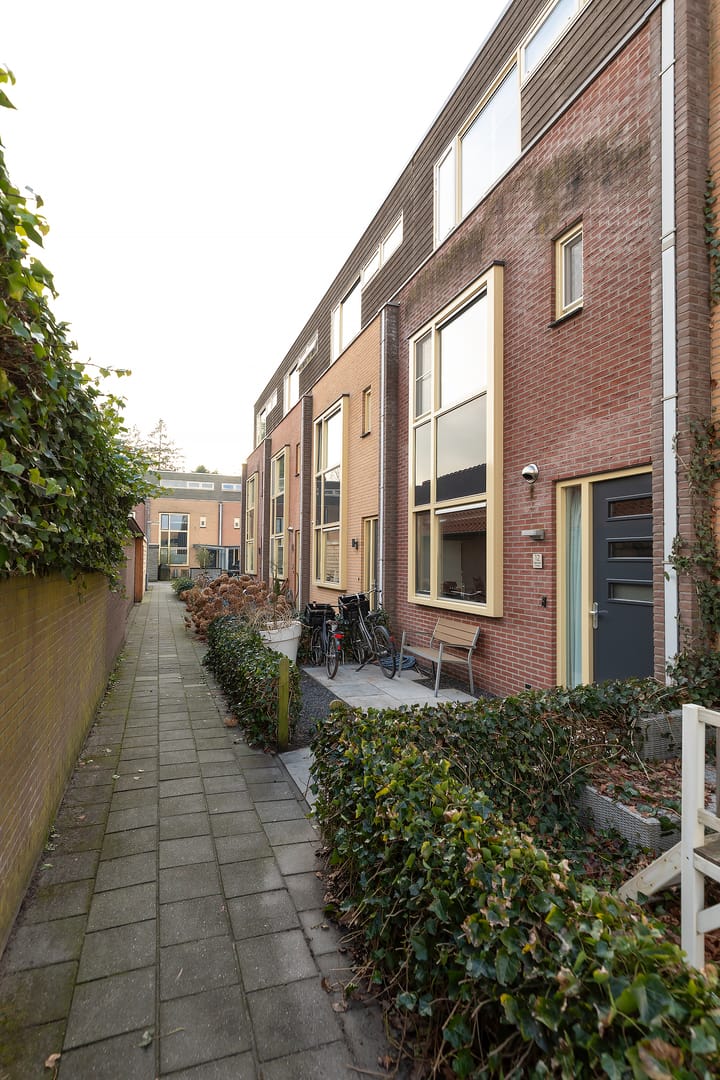 Foto 32 van Dominee Versteegtstraat 12