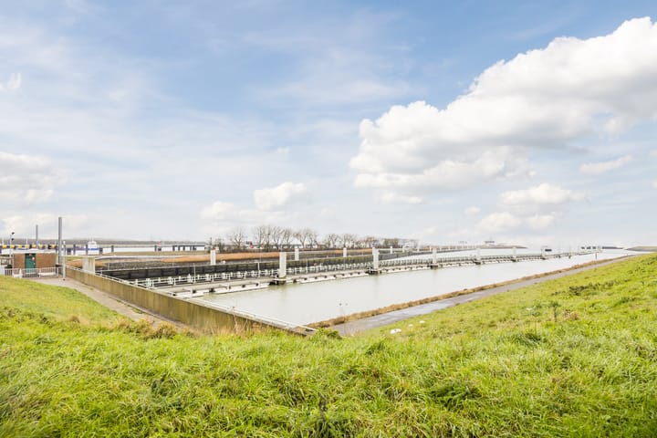 Foto 25 van 2e Verbindingsstraat 17