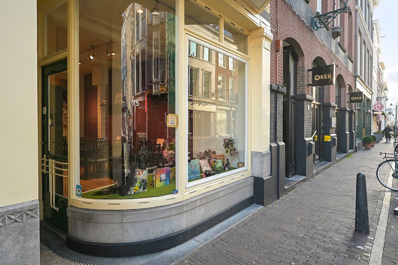 Bekijk foto 2 van Denneweg 75