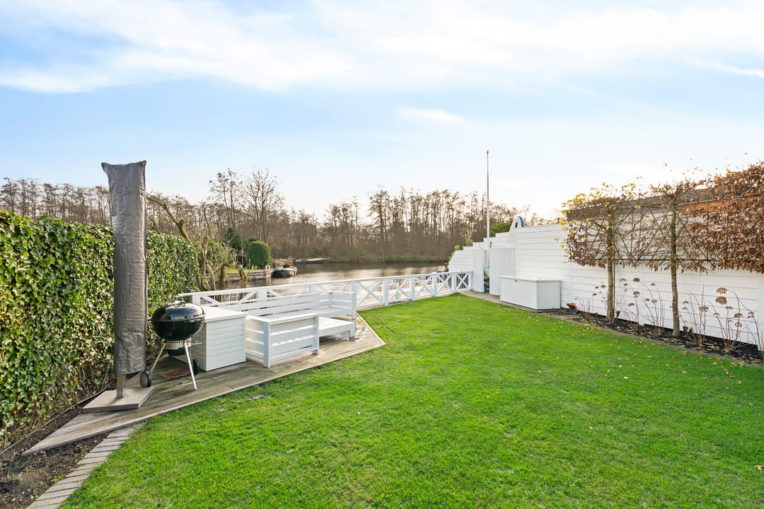 Foto 16 van Oud-Loosdrechtsedijk 113-CA19