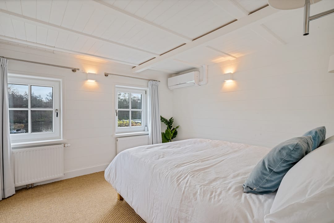 Foto 26 van Oud-Loosdrechtsedijk 113-CA19