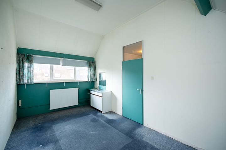 Photo 32 of Valkenkamp 281