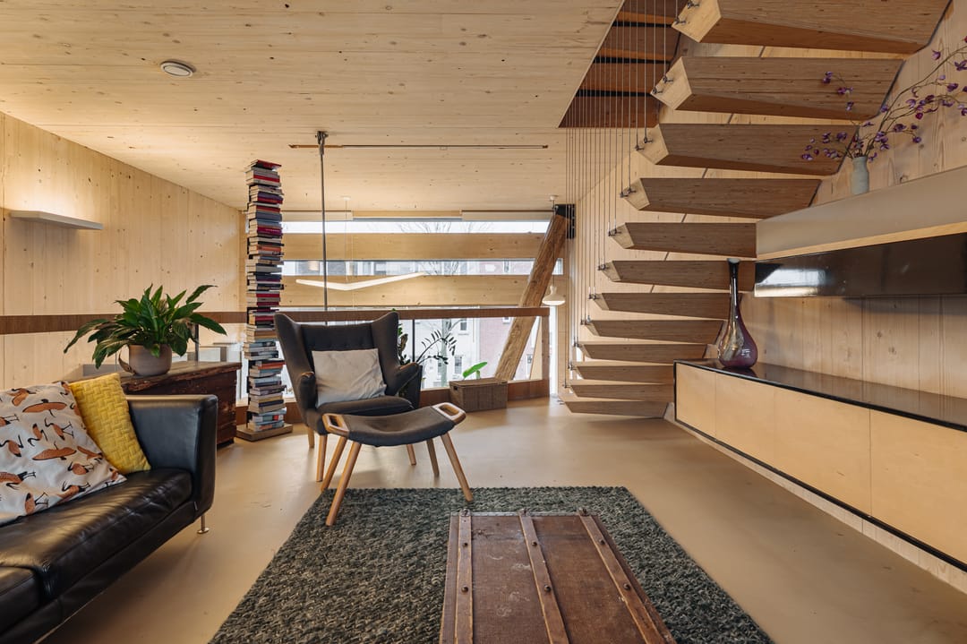 Foto 22 van Edmond Halleylaan 46