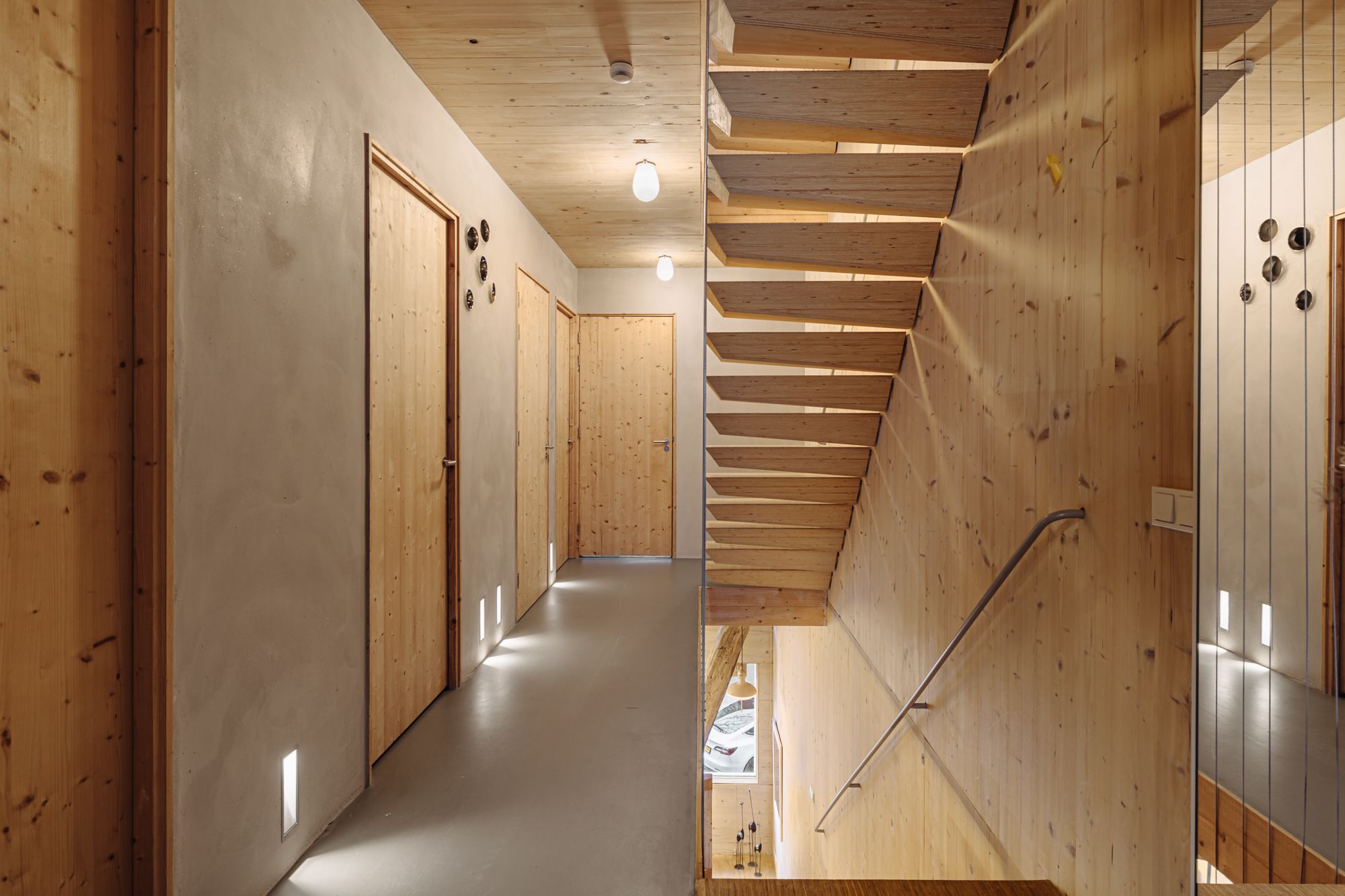 Foto 27 van Edmond Halleylaan 46