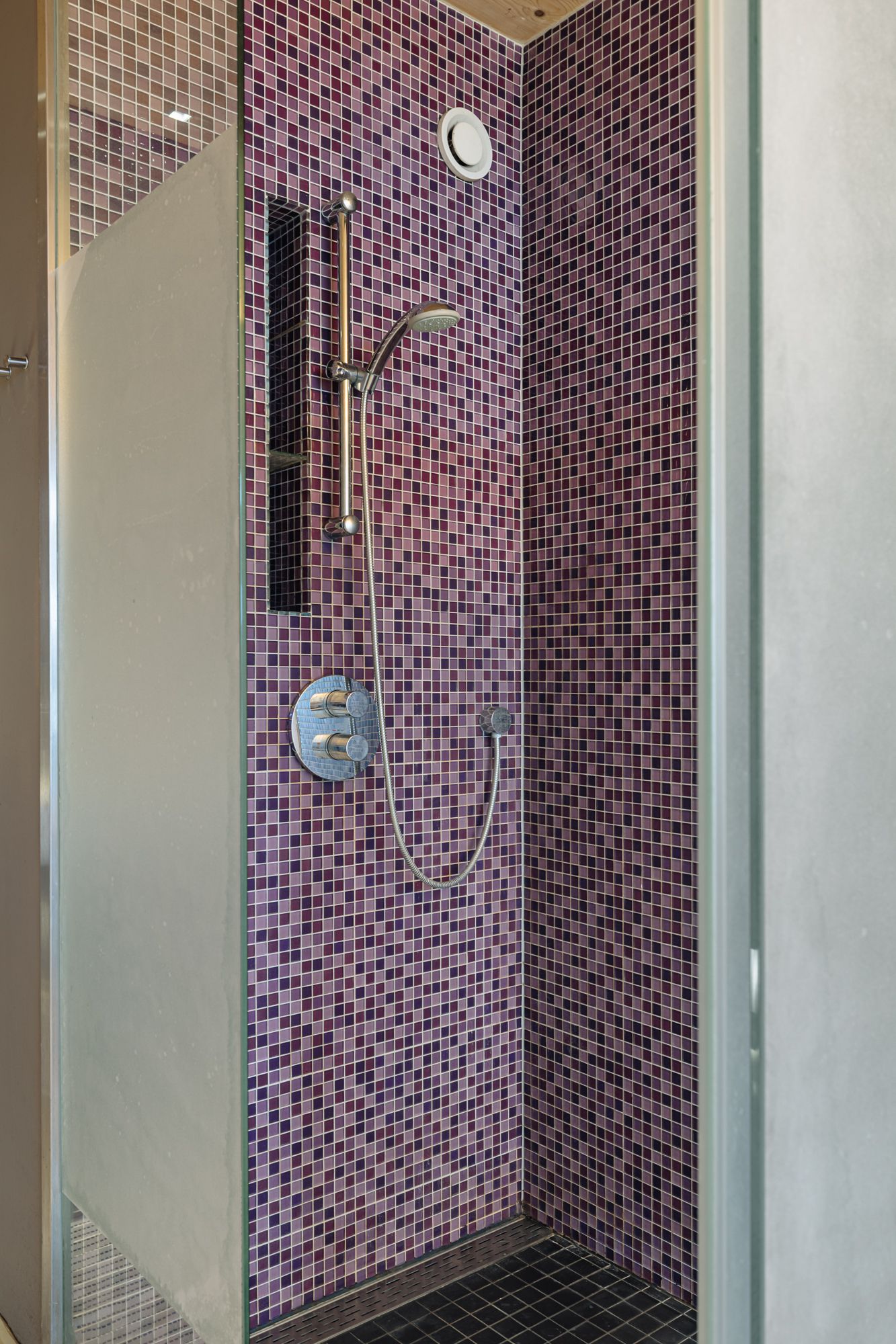 Foto 40 van Edmond Halleylaan 46