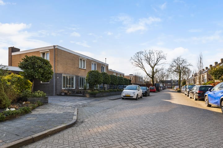 Foto 57 van Abraham Kuyperweg 16