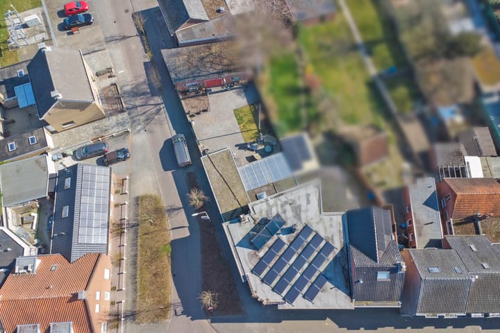 Photo 31 of Antwerpsestraat 102