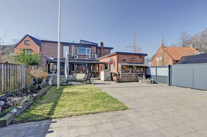 Photo 34 of Antwerpsestraat 102