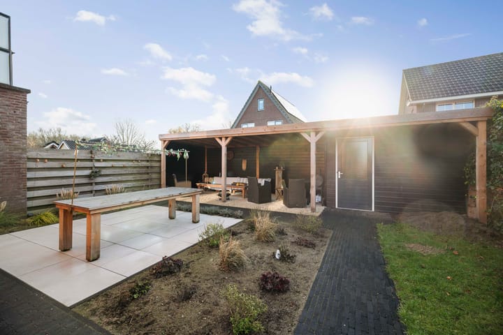 Foto 33 van Lage kamp 15