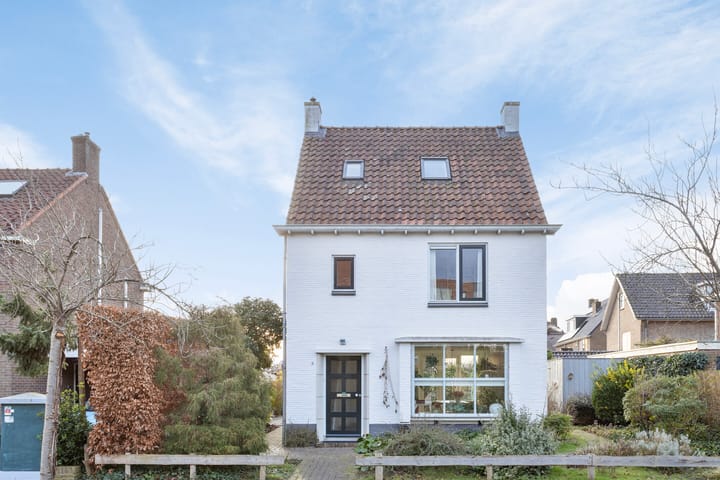 Foto 4 van Longoliusstraat 4