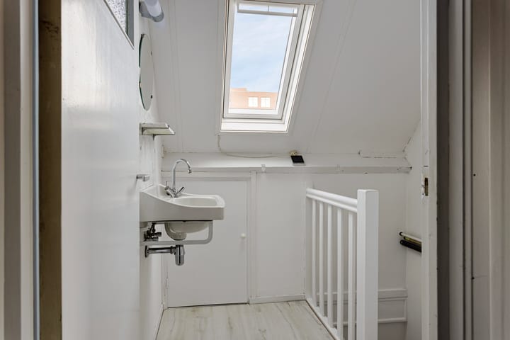 Foto 28 van Longoliusstraat 4