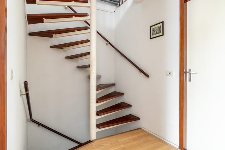 Foto 15 van Alsemhof 25