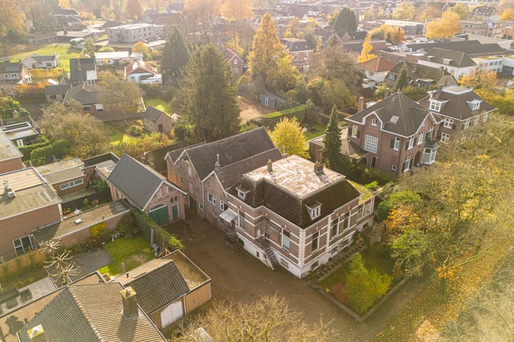 Photo 2 of Stationsweg 6