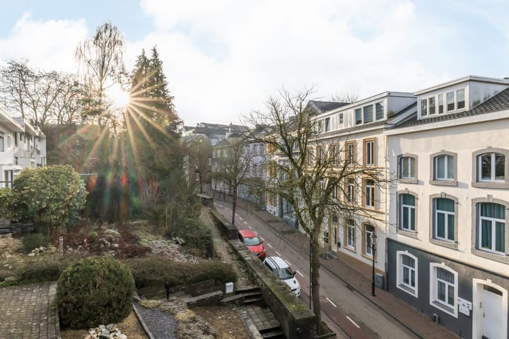 Foto 25 van Bergstraat 19-E