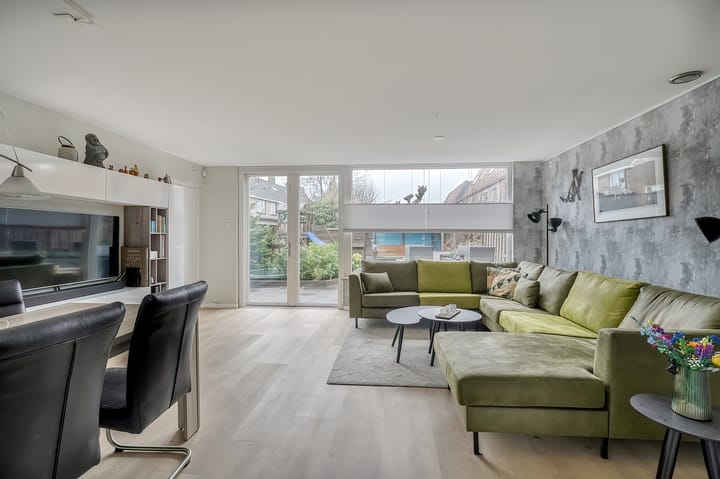 Foto 10 van van Poelgeestlaan 2