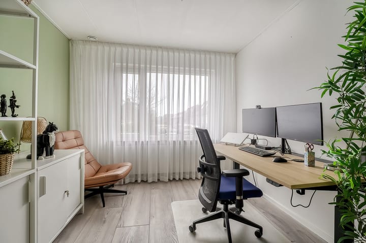 Foto 19 van van Poelgeestlaan 2