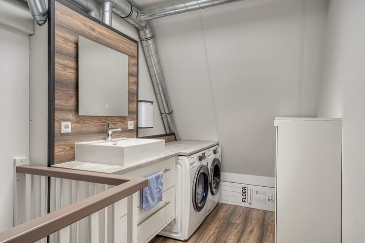 Foto 31 van van Poelgeestlaan 2