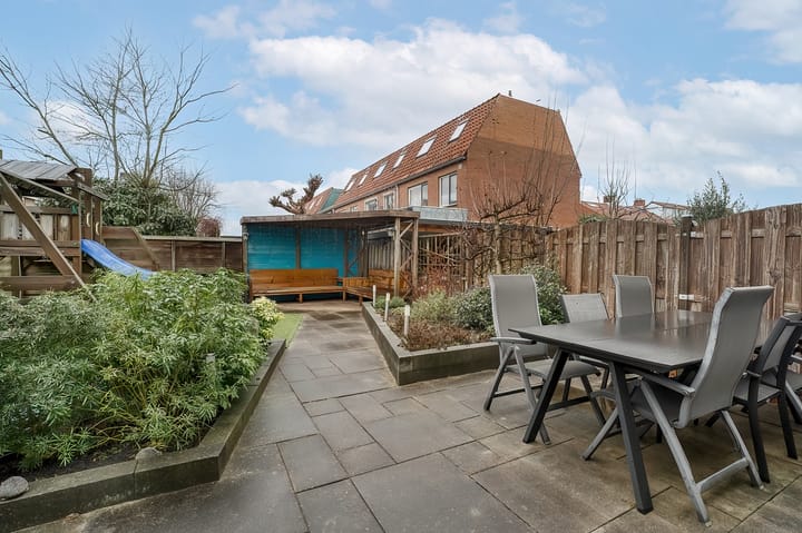 Foto 40 van van Poelgeestlaan 2