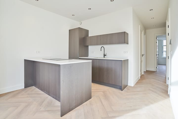 Foto 2 van Tilanusstraat 75-3