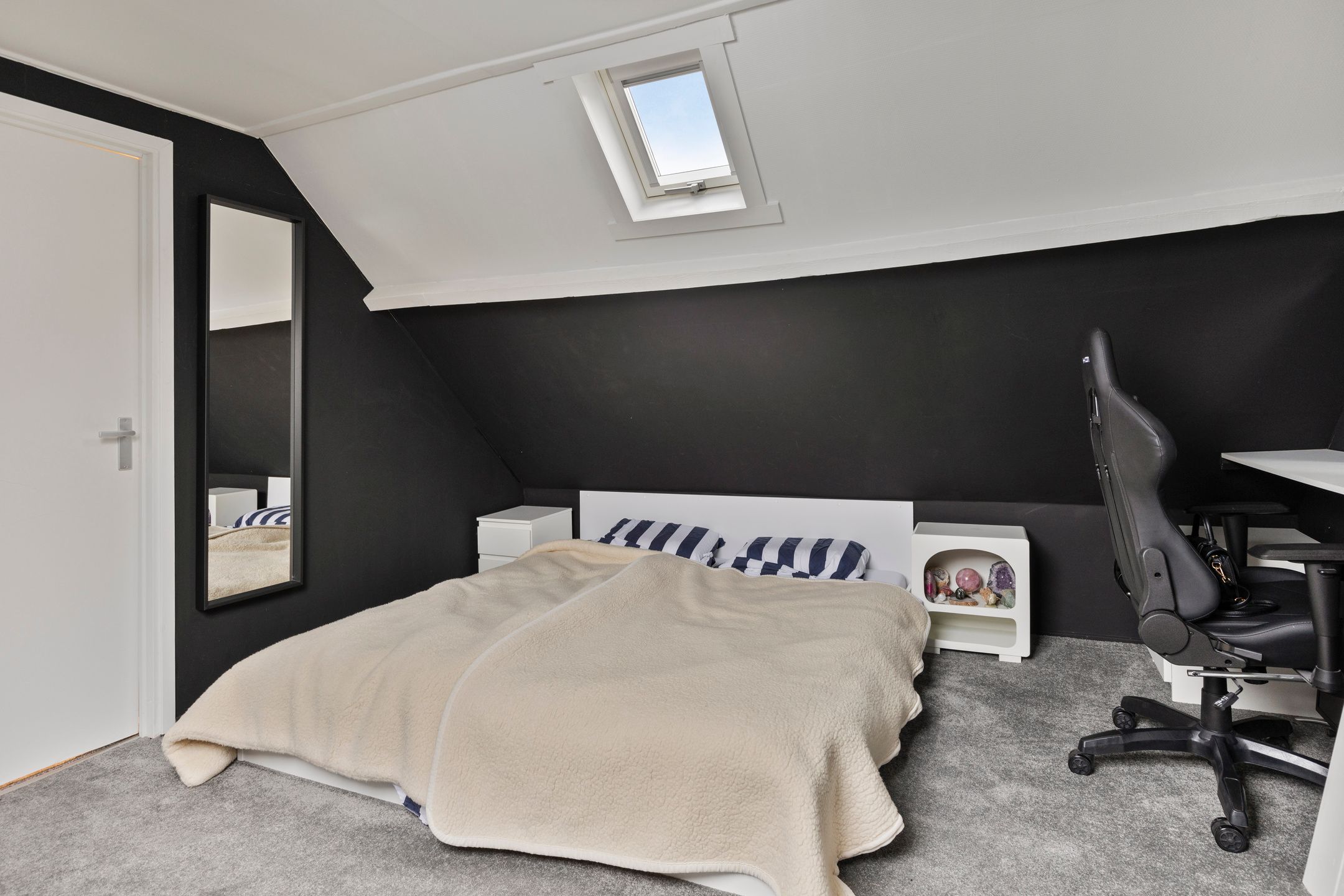 Foto 21 van Strijenseweg 130