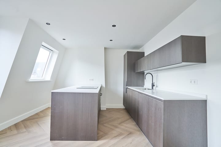 Foto 3 van Tilanusstraat 75-4