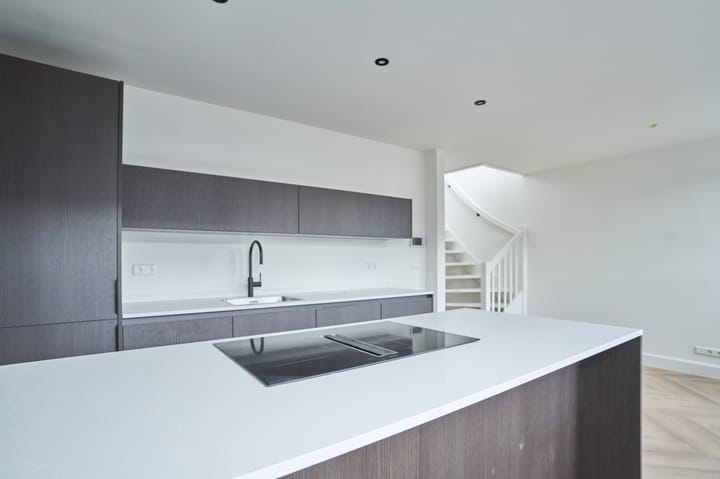 Foto 6 van Tilanusstraat 75-4