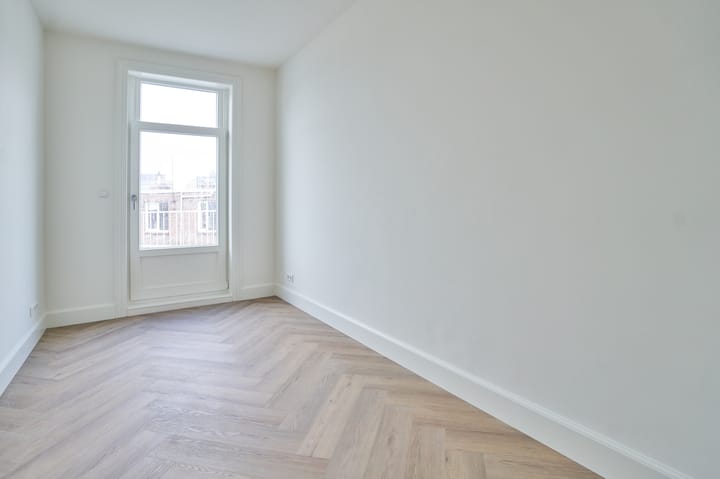 Foto 13 van Tilanusstraat 75-4