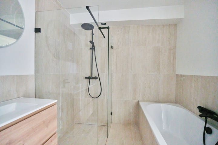 Foto 23 van Tilanusstraat 75-4