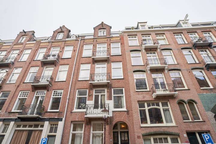 Foto 35 van Tilanusstraat 75-4