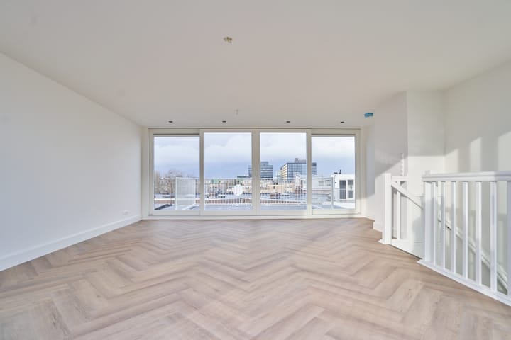 Foto 1 van Tilanusstraat 75-4