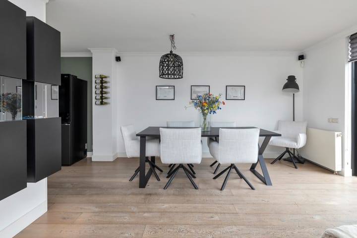 Foto 8 van Jan van Eyckstraat 32