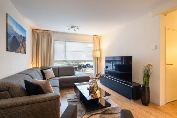 Foto 12 van Engelbrechtstraat 4