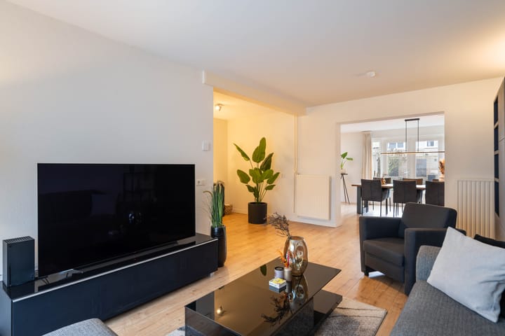 Foto 13 van Engelbrechtstraat 4