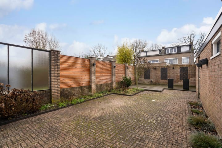 Foto 32 van Engelbrechtstraat 4