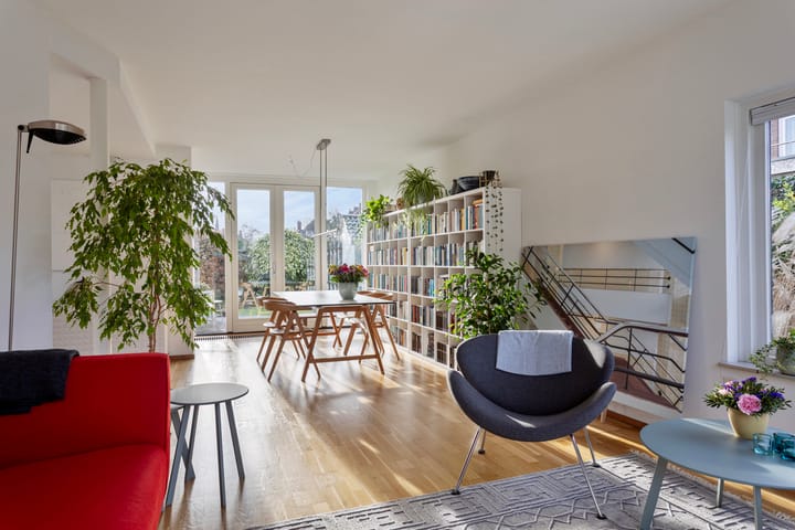 Foto 2 van Longoliusstraat 4