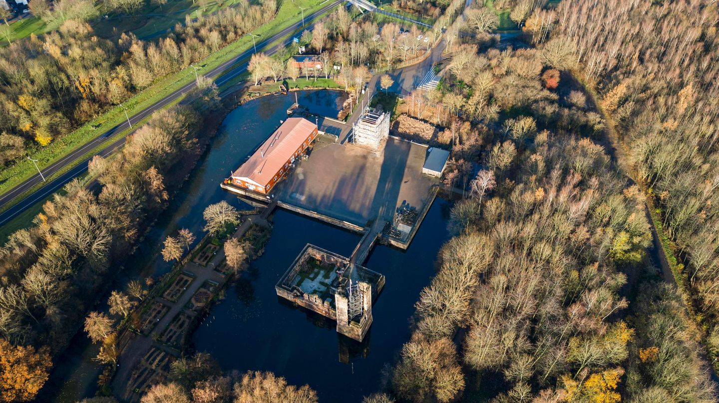 Bekijk foto 3 van Kasteel Schaesberg-laan 100