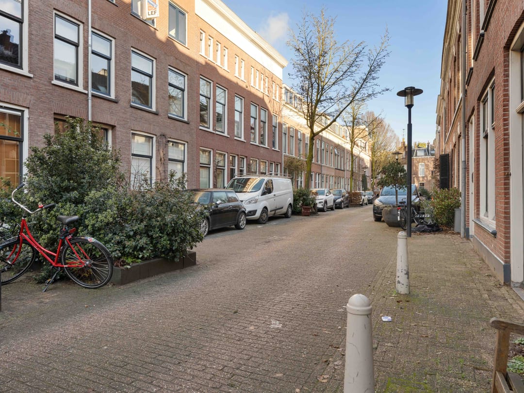 Foto 17 van Adriaanstraat 28-E