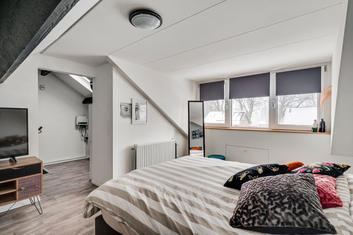 Foto 27 van Charlotte van Bourbonstraat 15