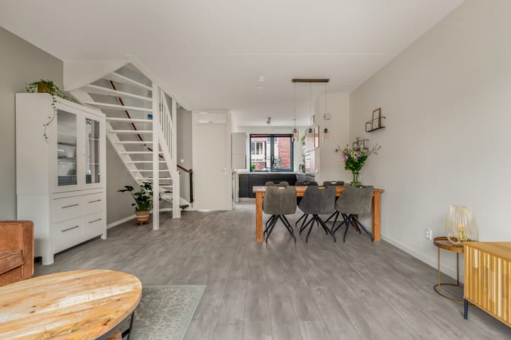 Foto 17 van Scheepsjagerstraat 17