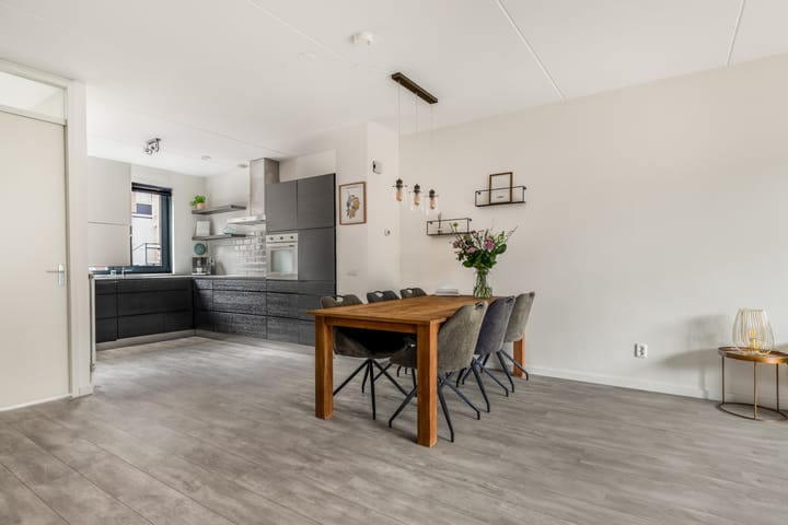 Foto 18 van Scheepsjagerstraat 17