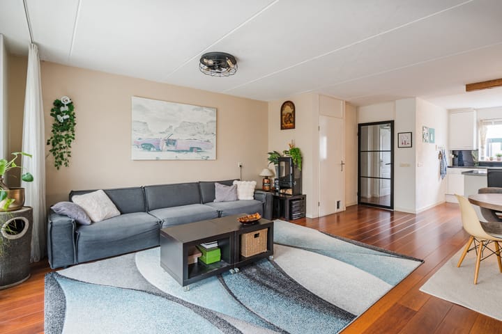 Foto 9 van Tirolstraat 101