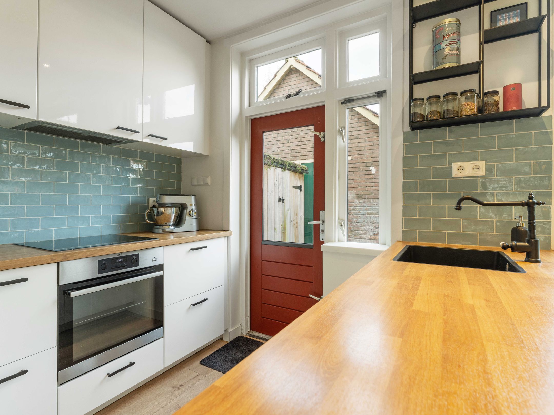 Photo 15 of Luit Blomstraat 58