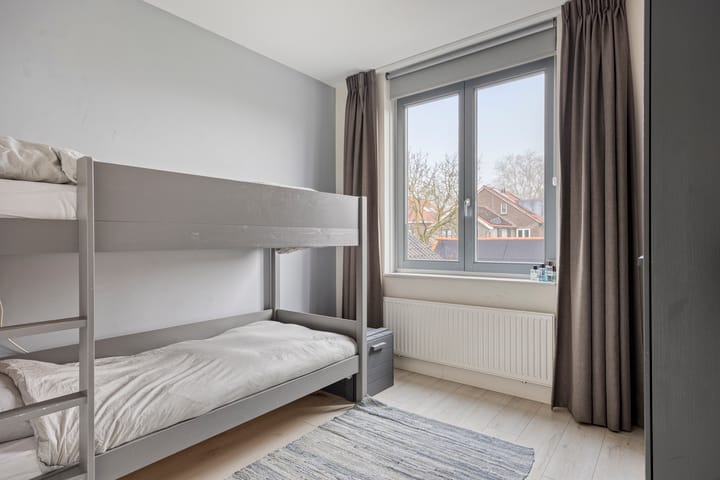 Foto 18 van Johan de Wittstraat 25