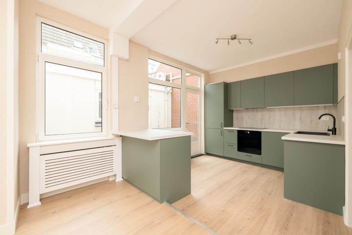 Foto 9 van Dijkstraat 15