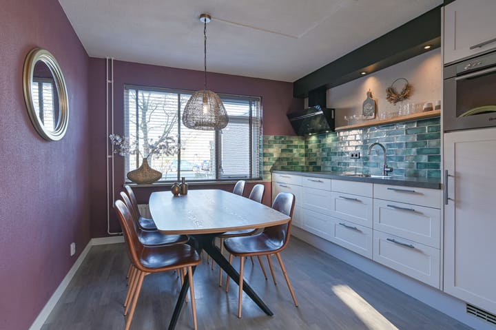 Foto 2 van Slechtvalk 64